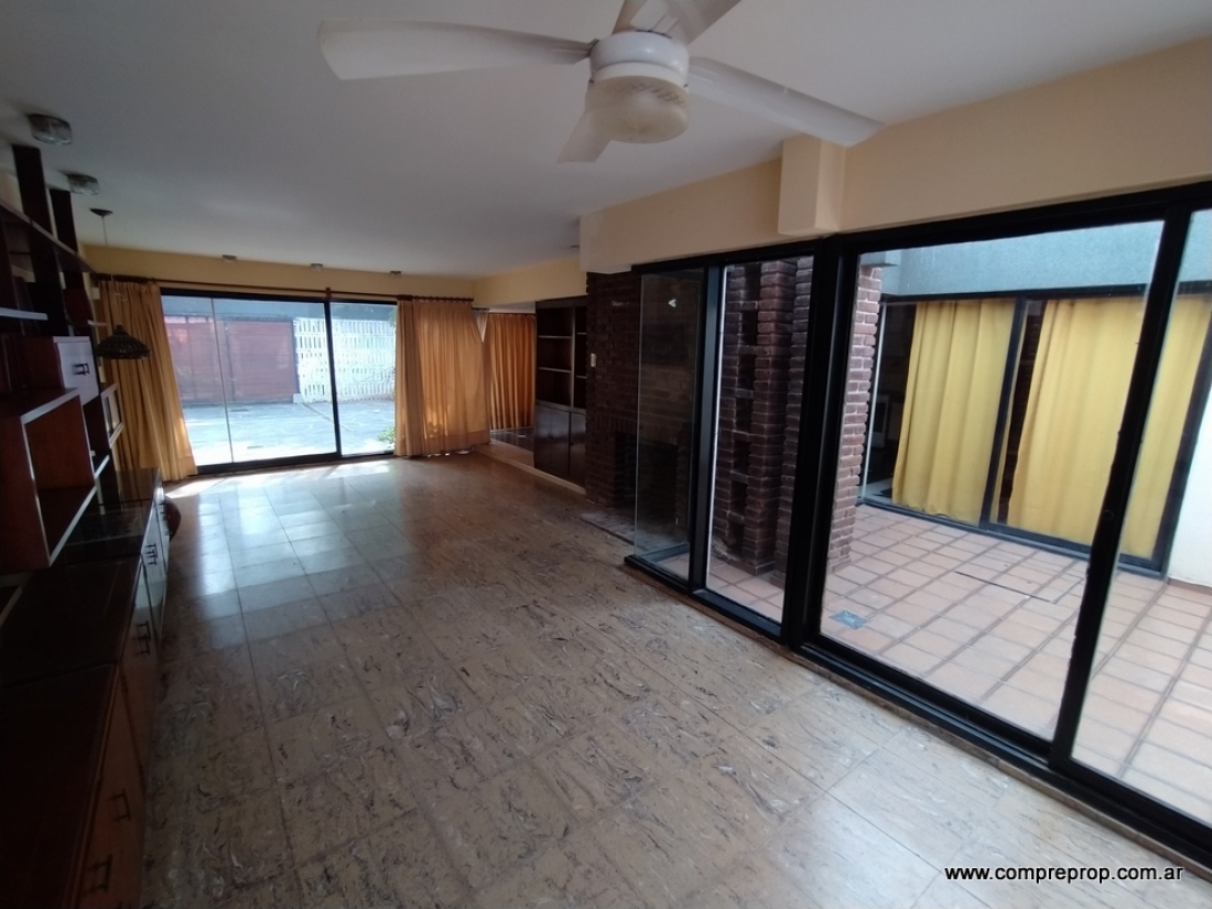 CRISOL SUD: CASA VENTA 3 DORMITORIOS CON EXCELENTES PRESTACIONES