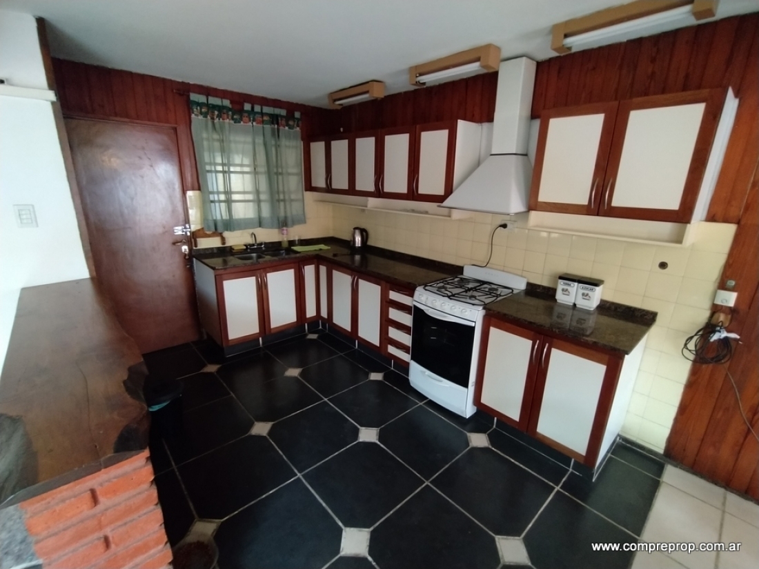 CRISOL SUD: CASA VENTA 3 DORMITORIOS CON EXCELENTES PRESTACIONES