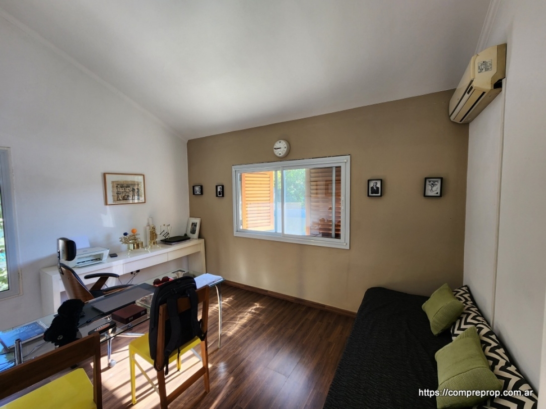 ARGUELLO CASA EN VENTA 3 DORMITORIOS MEJOR ZONA