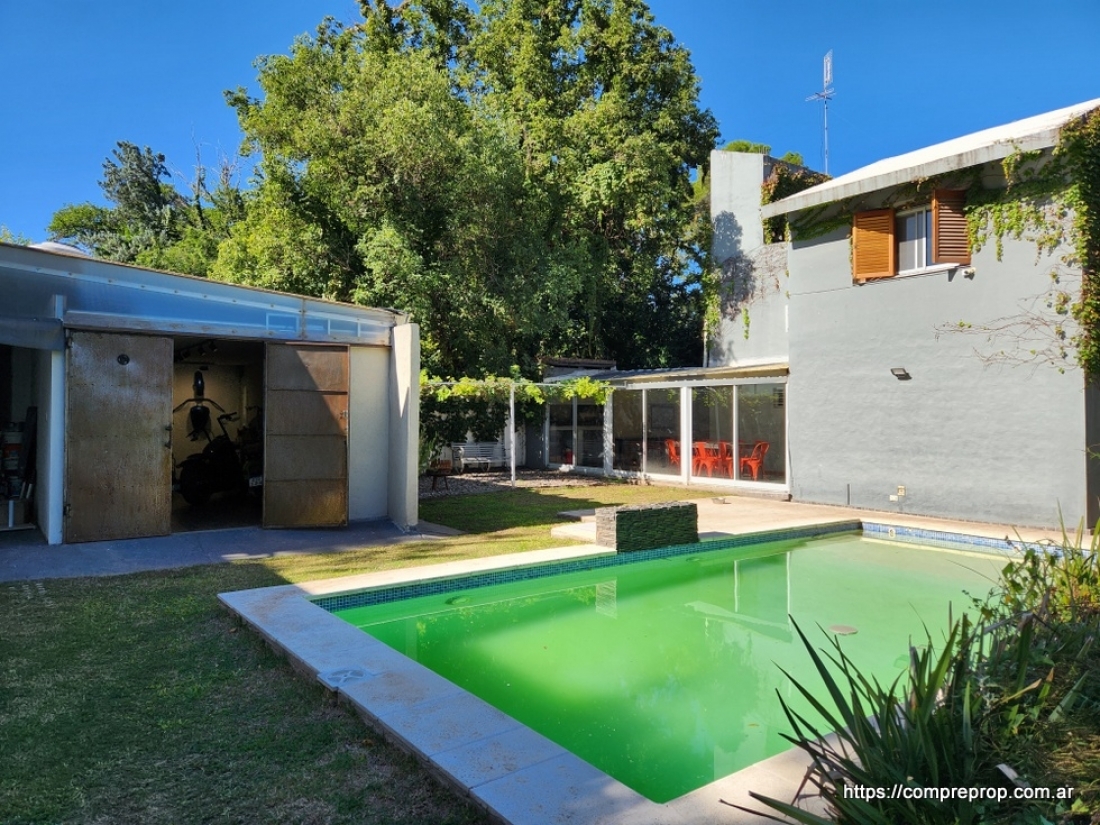 ARGUELLO CASA EN VENTA 3 DORMITORIOS MEJOR ZONA