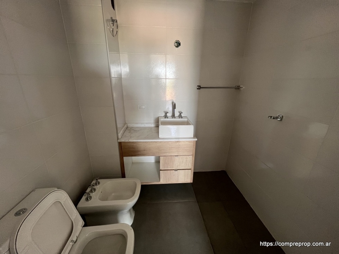 DEPARTAMENTO EN VENTA 3 DORMITORIOS ARGUELLO EL REFUGIO