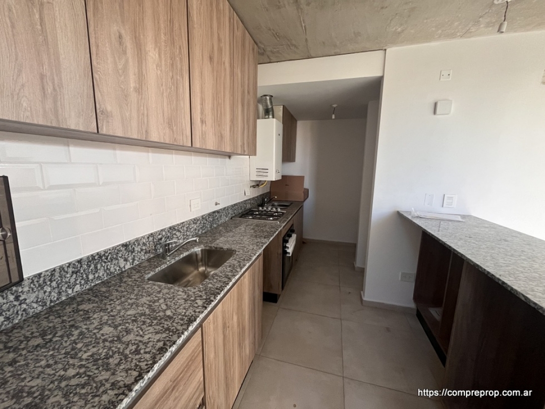 DUPLEX EN VENTA LA CALANDRIA DOS DORMITORIOS