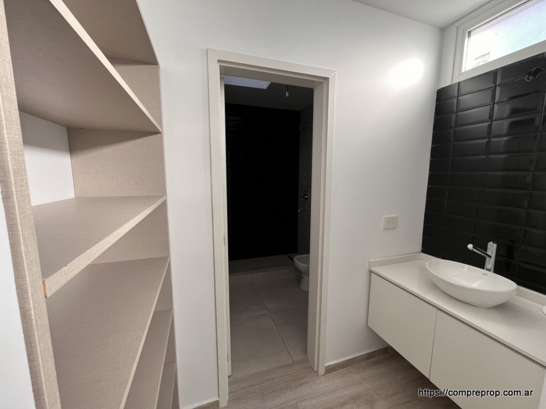 DUPLEX EN VENTA LA CALANDRIA DOS DORMITORIOS