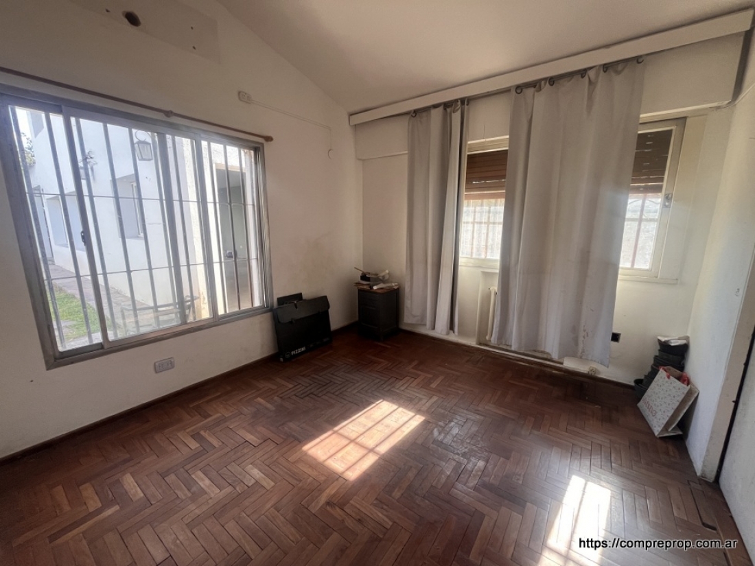 VILLA BELGRANO CASA EN VENTA 5 DORMITORIOS APTO PROFESIONAL