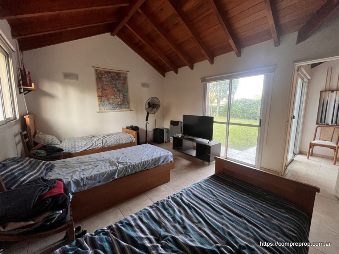 VILLA ALLENDE SAN ISIDRO CASA EN VENTA 4 DORMITORIOS APTA CREDITO