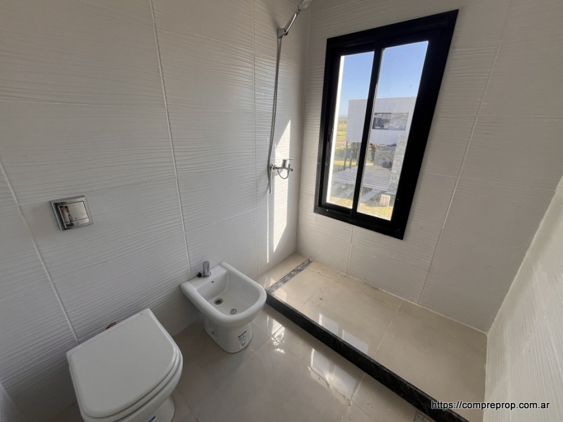 CAMPO NORTE HOUSING DUPLEX 2 Y 3 DORMITORIOS