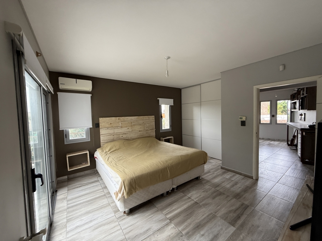 VALLE ESCONDIDO TERRAZAS CASA EN VENTA 4 DORMITORIOS APTO CR�DITO