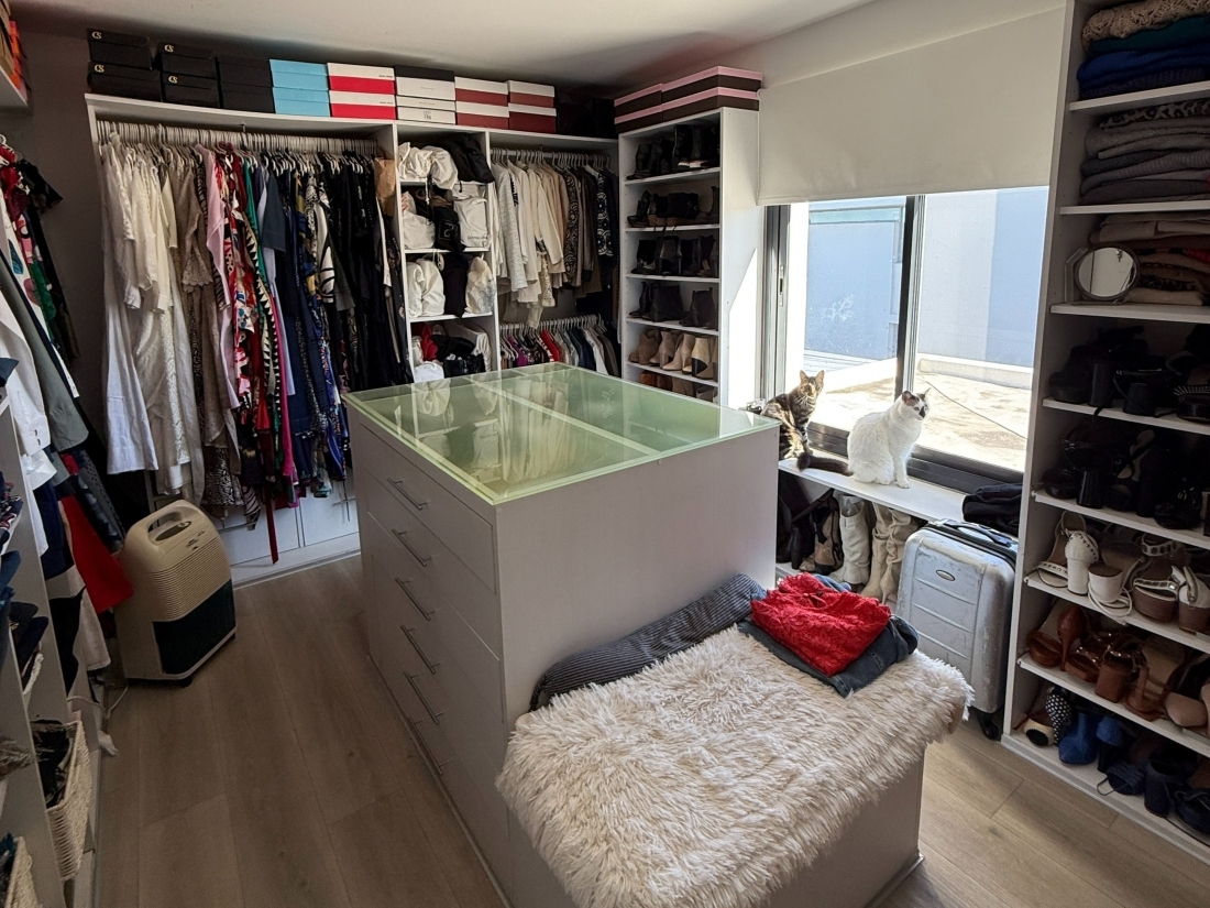 ESTANCIA Q2 CASA EN VENTA CENTRAL 3 DORMITORIOS