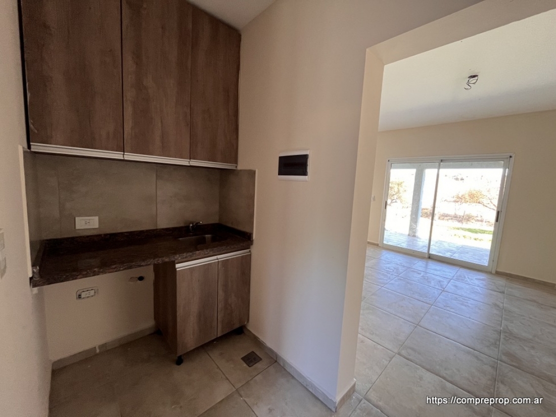 CASA EN VENTA APTO CR�DITO 3 DORMITORIOS - LA CUESTA | LA CALERA