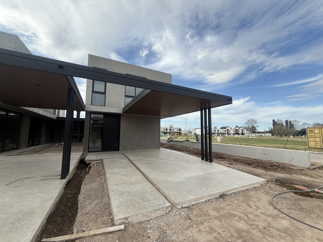 DUPLEX HOUSING ANATOLIA CHACRAS DEL NORTE GREEN 3 DORMITORIO