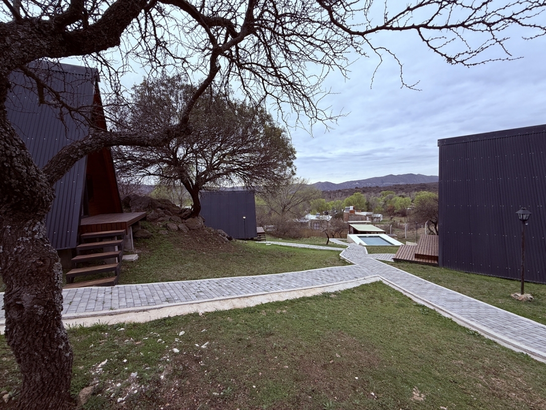 VILLA ICHO CRUZ COMPLEJO DE CABA�AS EN VENTA