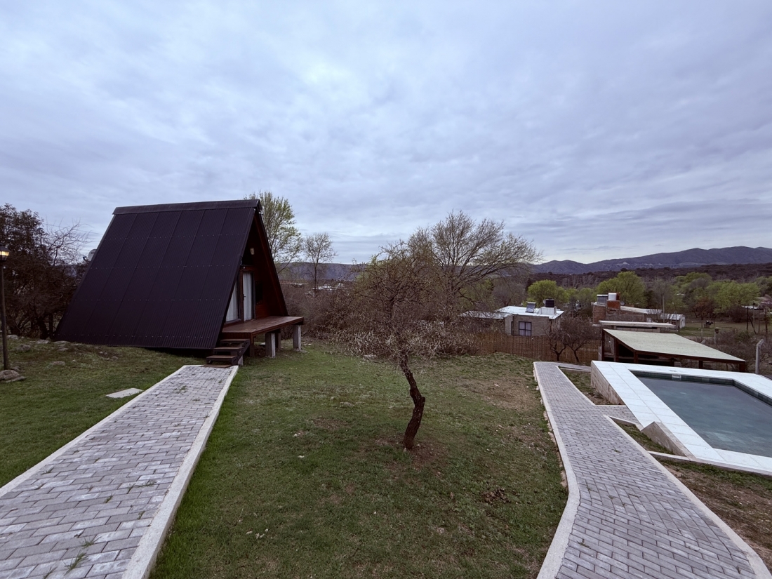 VILLA ICHO CRUZ COMPLEJO DE CABA�AS EN VENTA