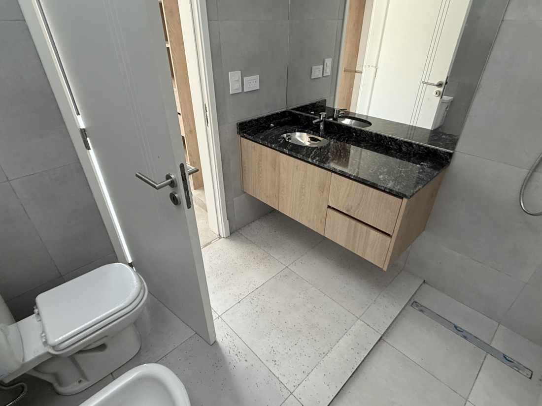 SOLARES DE MANANTIALES ALQUILER DUPLEX 2 DORMITORIOS UNA PLANTA