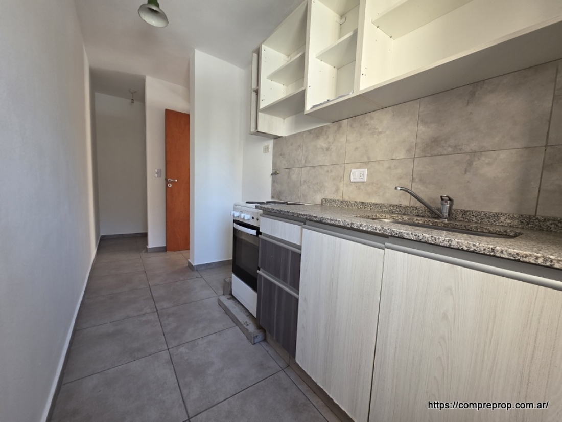 DEPARTAMENTO EN VENTA 2 DORMITORIOS ALBERDI A PASOS DE LA CA�ADA