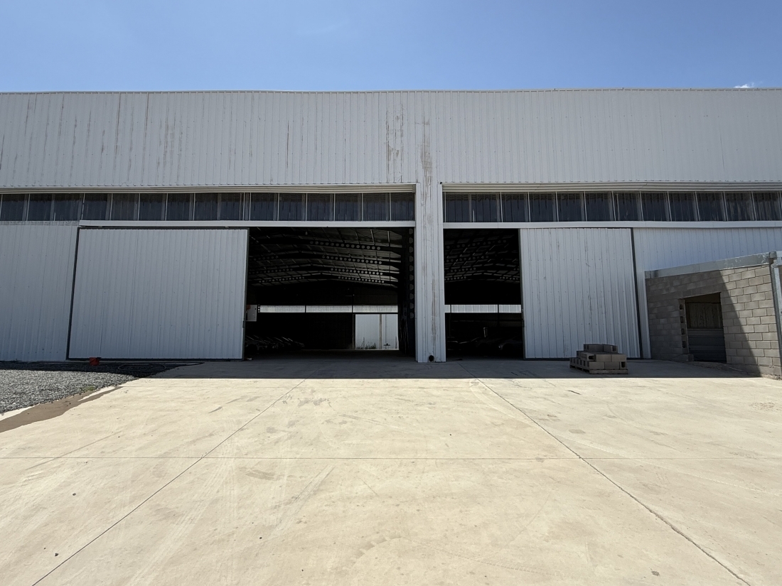 GALP�N EN VENTA PARQUE INDUSTRIAL POLO 52 