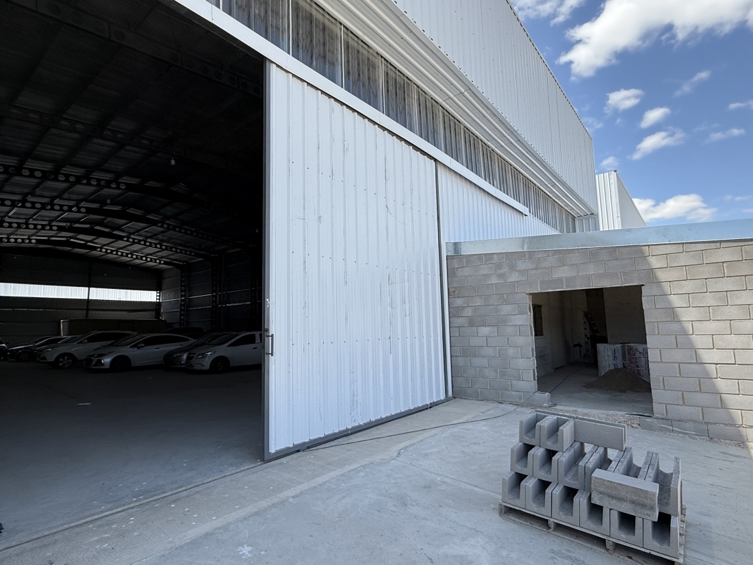 GALP�N EN VENTA PARQUE INDUSTRIAL POLO 52 