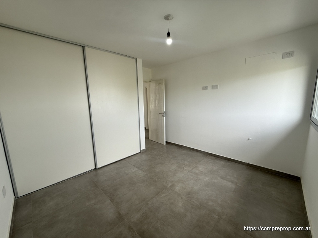 DUPLEX EN CONSTRUCCION LA CATALINA 3 DORMITORIOS