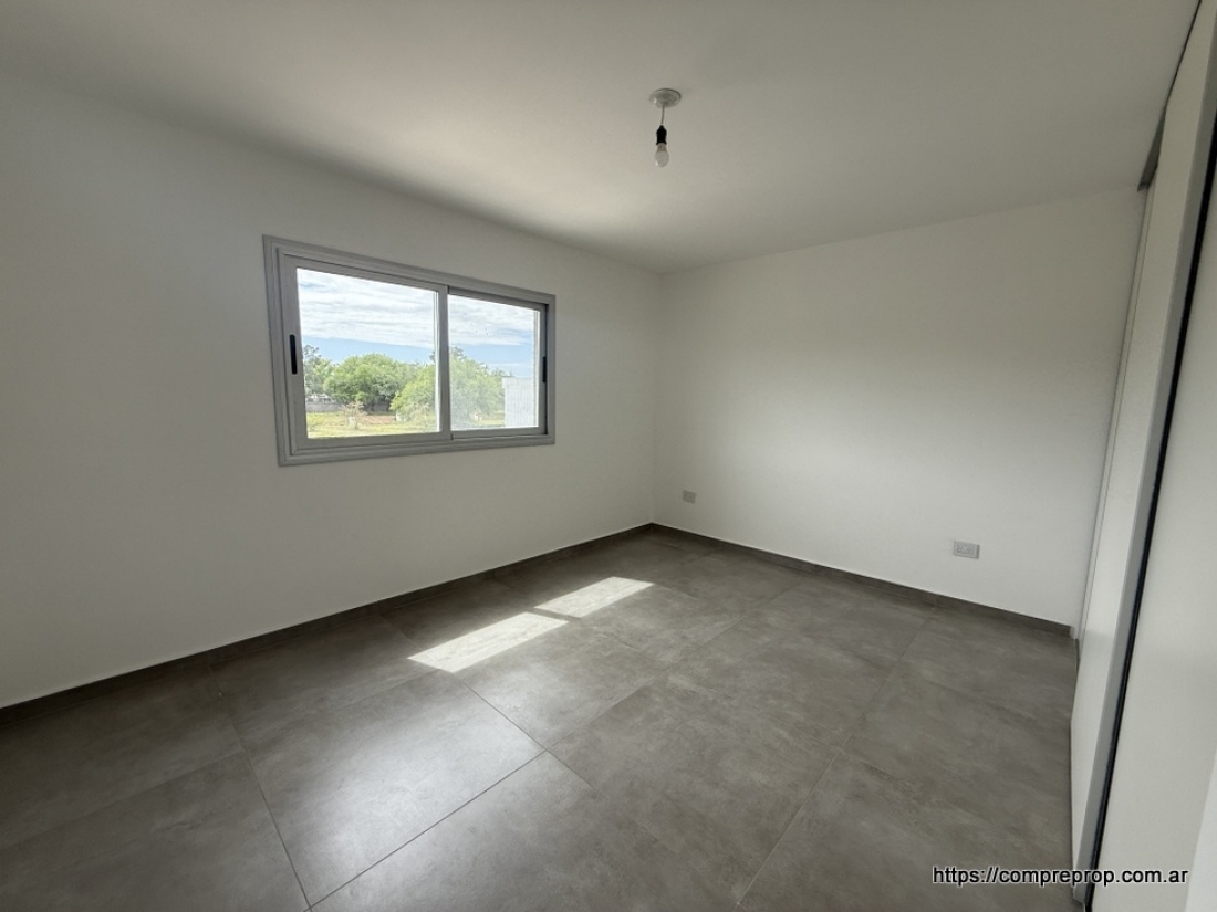 DUPLEX EN CONSTRUCCION LA CATALINA 3 DORMITORIOS