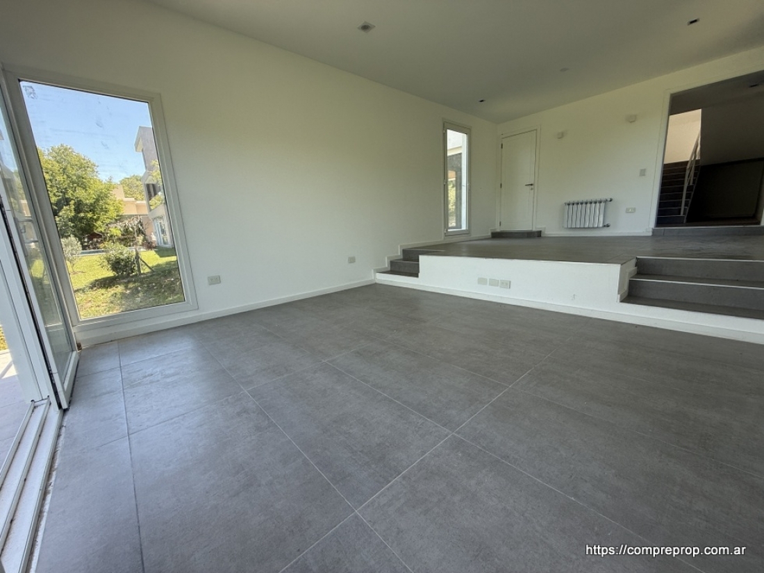 ESTANCIA Q2 MENDIOLAZA CASA A ESTRENAR 3 DORMITORIOS