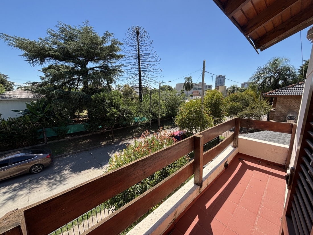 CASA EN VENTA TABLADA PARK 4 DORMITORIOS APTO CREDITO