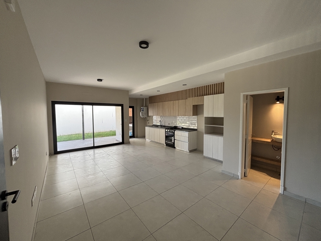 DUPLEX COMPLEJO CERRADO LA CALERA LOS PRADOS 2 DORMITORIOS