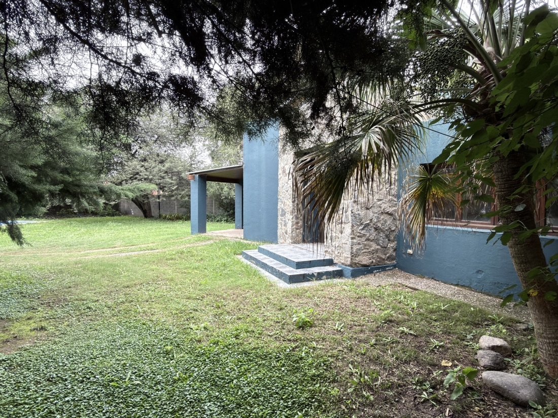 CASA EN VENTA HOUSING SAN JOSE 3 DORMITORIOS CON PILETA