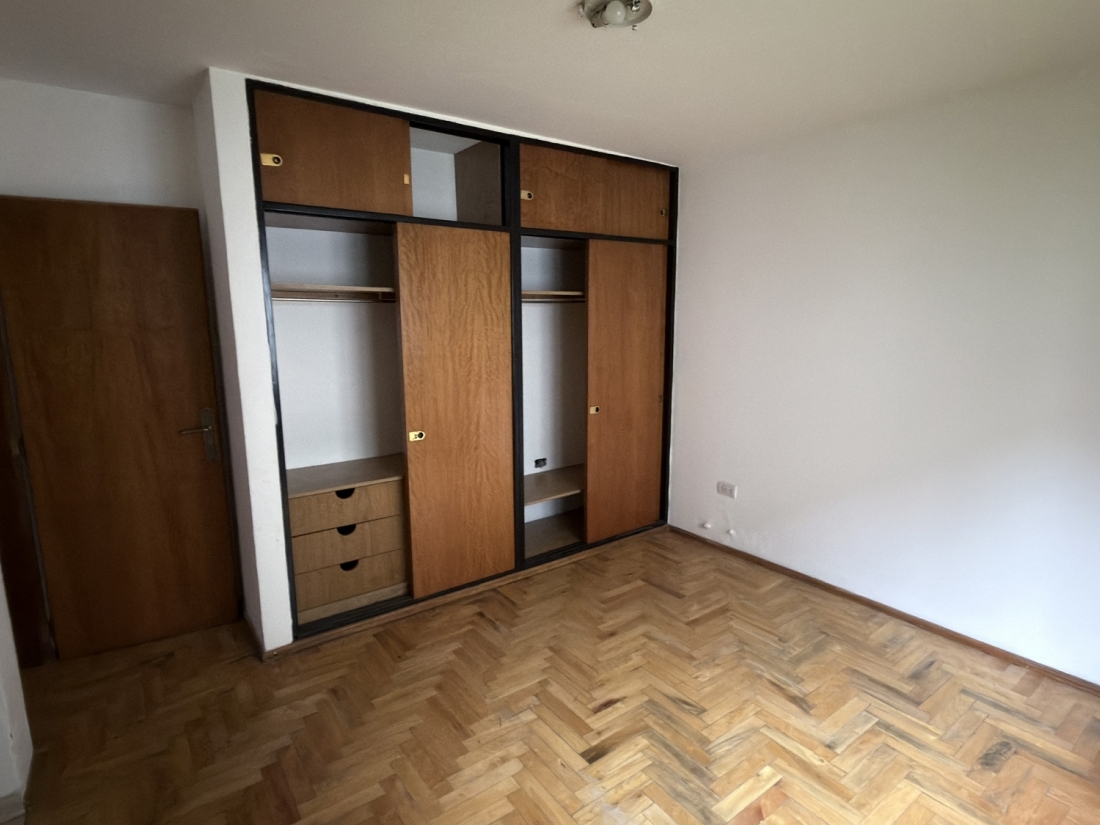 CASA EN VENTA HOUSING SAN JOSE 3 DORMITORIOS CON PILETA