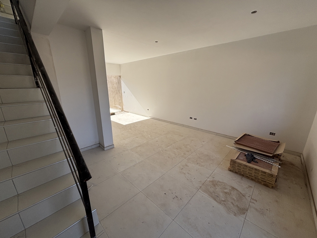 D�PLEX EN VENTA 2 DORMITORIOS VILLA ALLENDE CENTRO A ESTRENAR	