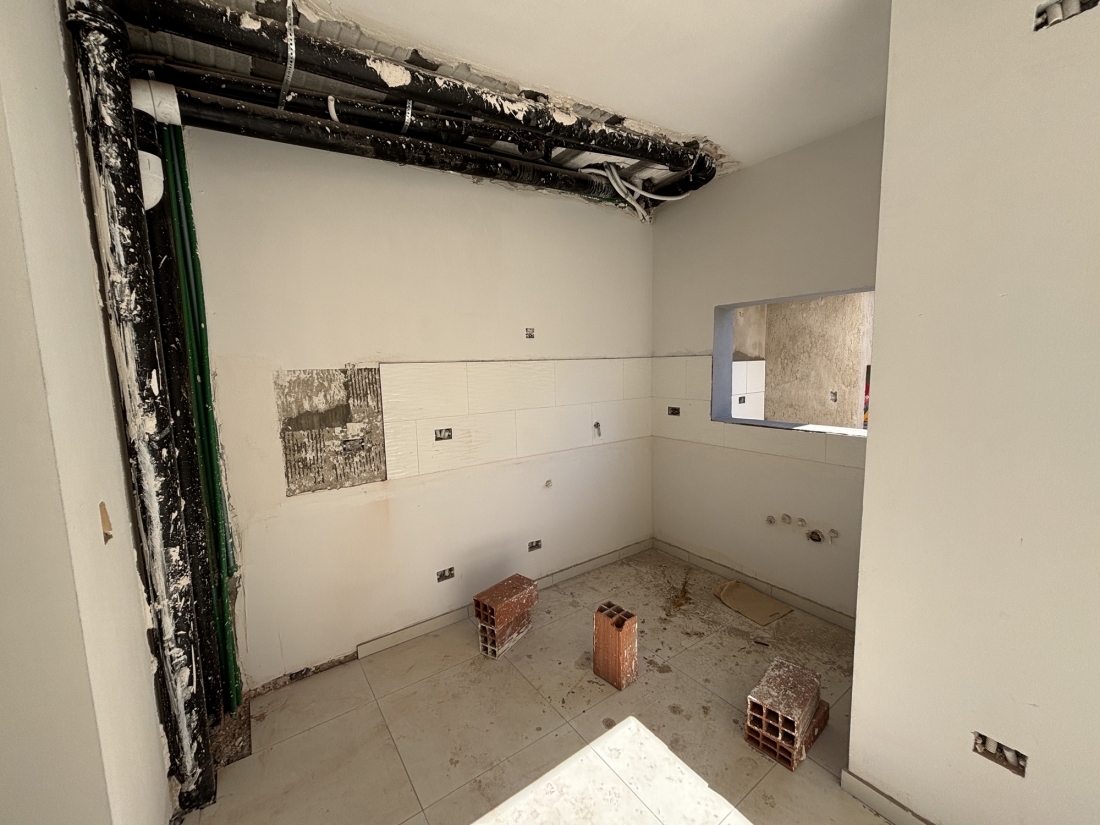 D�PLEX EN VENTA 2 DORMITORIOS VILLA ALLENDE CENTRO A ESTRENAR	