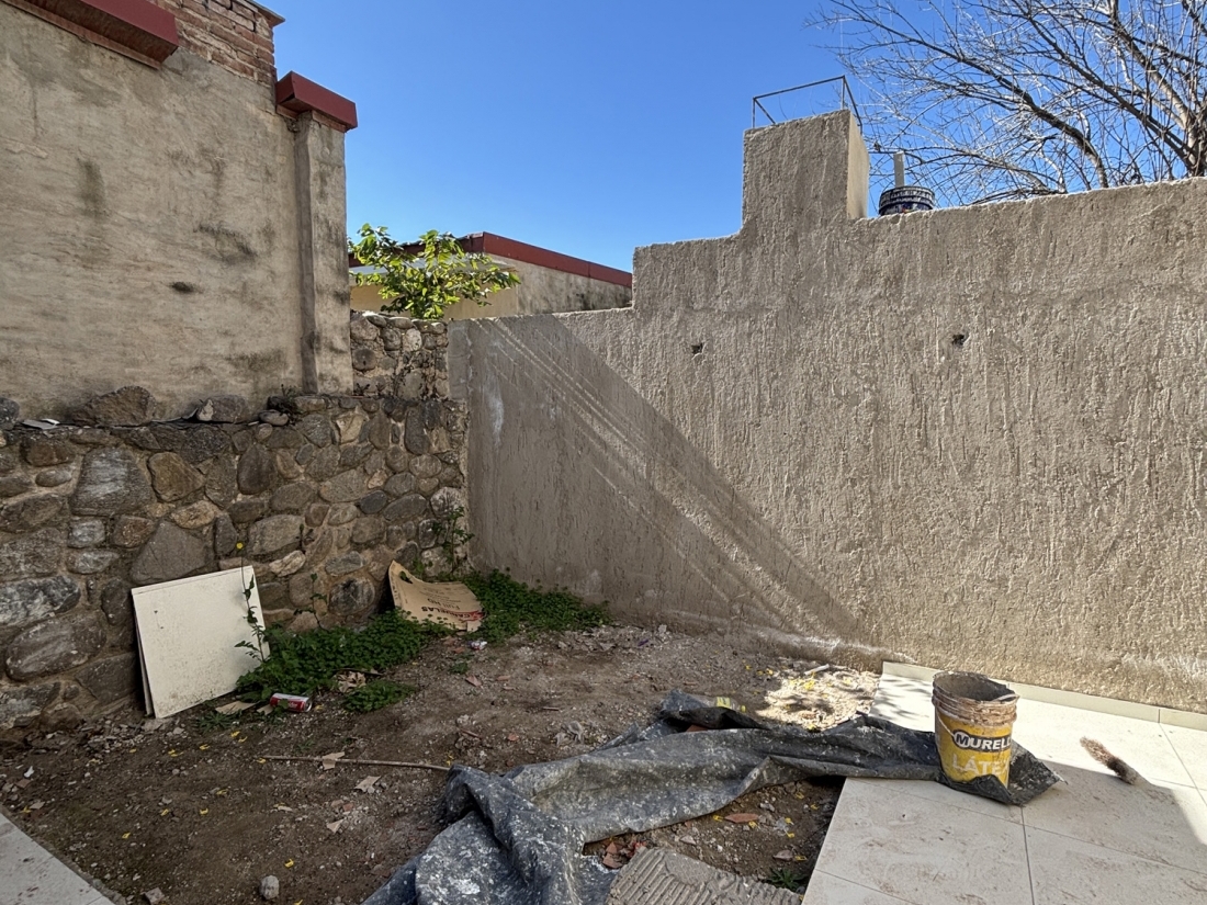 D�PLEX EN VENTA 2 DORMITORIOS VILLA ALLENDE CENTRO A ESTRENAR	