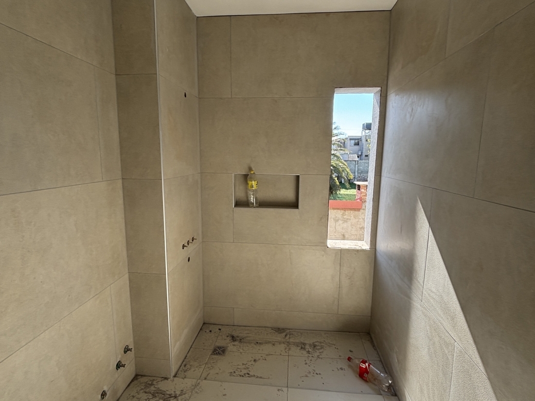 D�PLEX EN VENTA 2 DORMITORIOS VILLA ALLENDE CENTRO A ESTRENAR	
