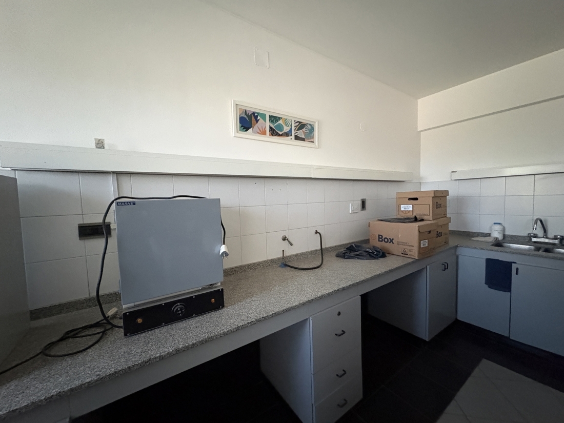 GRAN PROPIEDAD EN VENTA | CENTRO | IDEAL USO M�DICO/CORPORATIVO