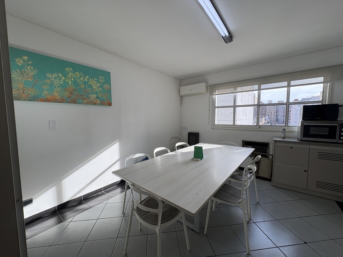 GRAN PROPIEDAD EN VENTA | CENTRO | IDEAL USO M�DICO/CORPORATIVO