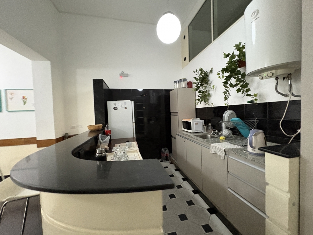 GRAN PROPIEDAD EN VENTA | CENTRO | IDEAL USO M�DICO/CORPORATIVO