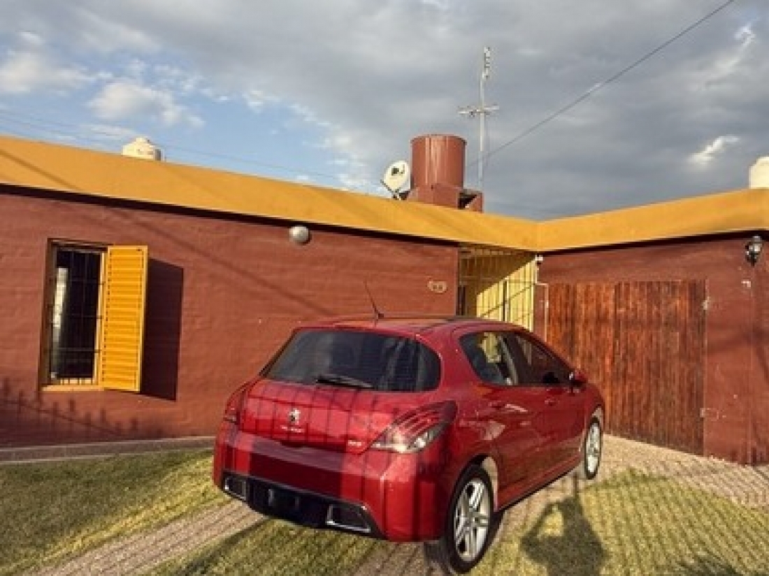 CASA EN VENTA EN VILLA CORN� | 3 DORMITORIOS EN UNA SOLA PLANTA