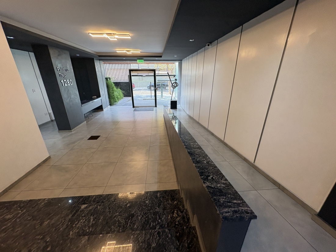 DEPARTAMENTO EN VENTA | GRAN PATIO EN NUEVA C�RDOBA | 1 DORMITORIO
