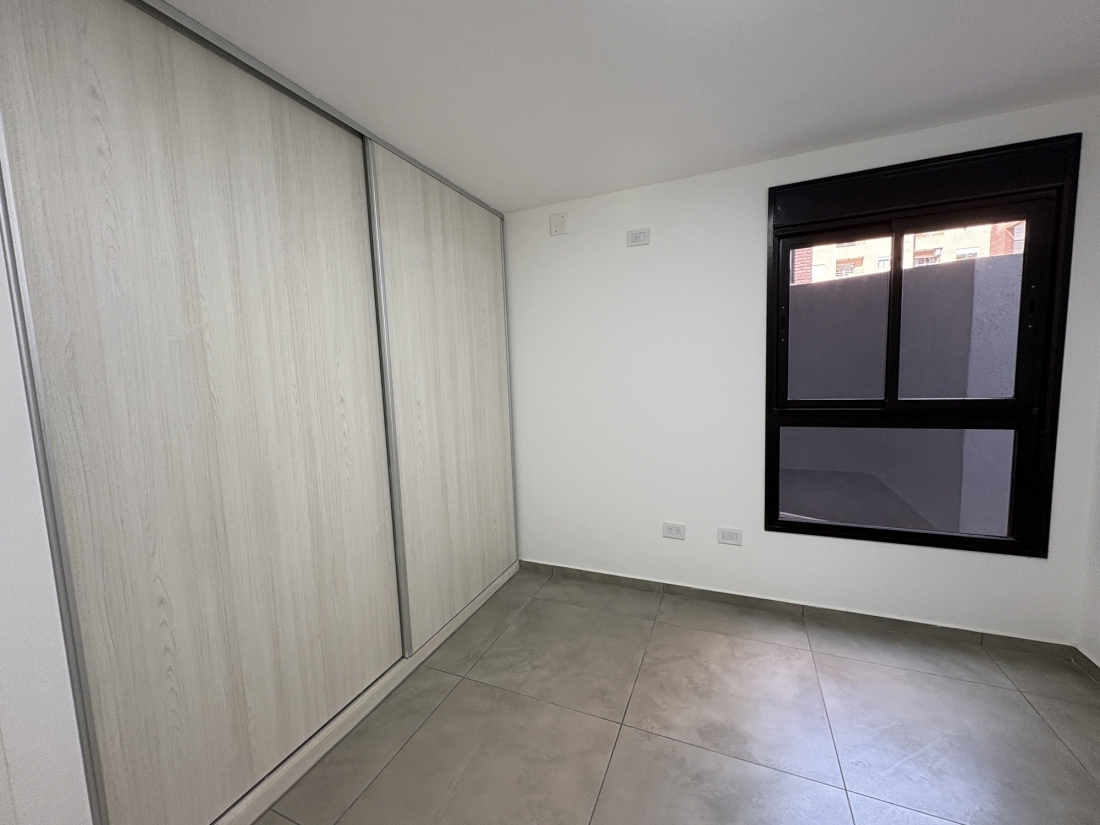 DEPARTAMENTO CON PATIO A ESTRENAR - NUEVA C�RDOBA 2 DORMITORIOS