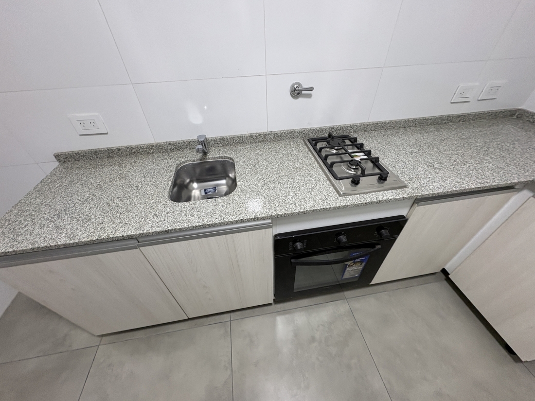 DEPARTAMENTO CON PATIO A ESTRENAR - NUEVA C�RDOBA 2 DORMITORIOS