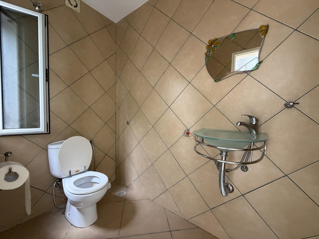 CASA EN VENTA | LA ESCONDIDA � FALDA DEL CARMEN | 8.000 m�