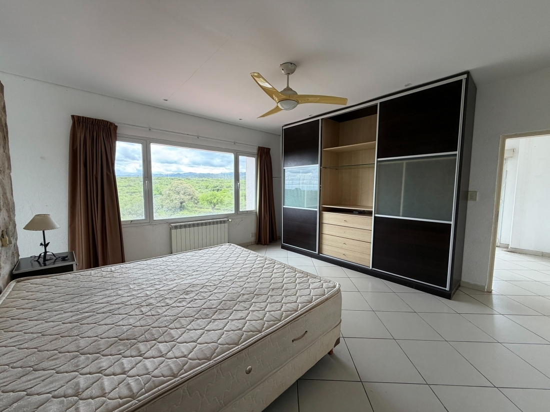 CASA EN VENTA | LA ESCONDIDA � FALDA DEL CARMEN | 8.000 m�